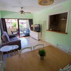 https://burriana-beach-apartment-nerja.hotelsinnerja.org